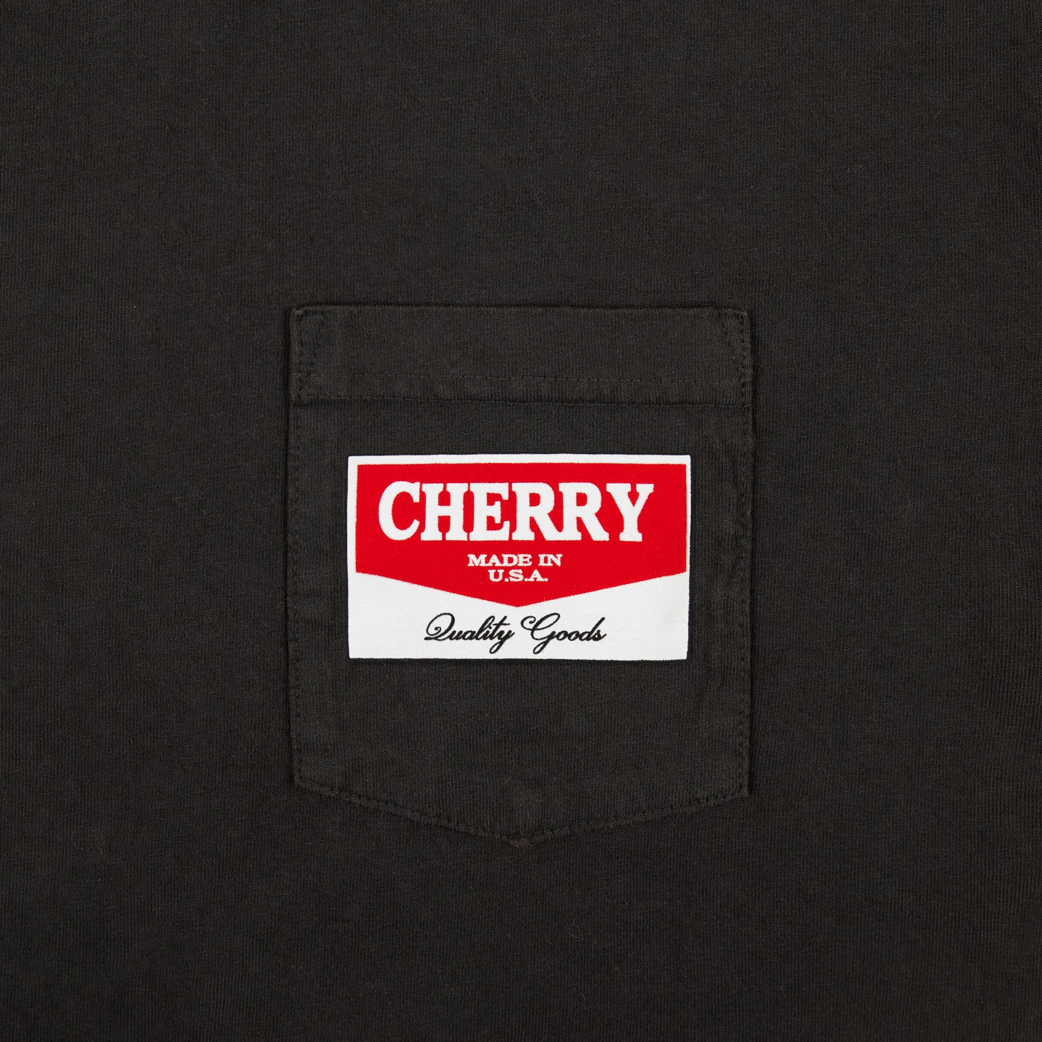Chevron Logo Boxy Pocket T-Shirt (Vintage Black)