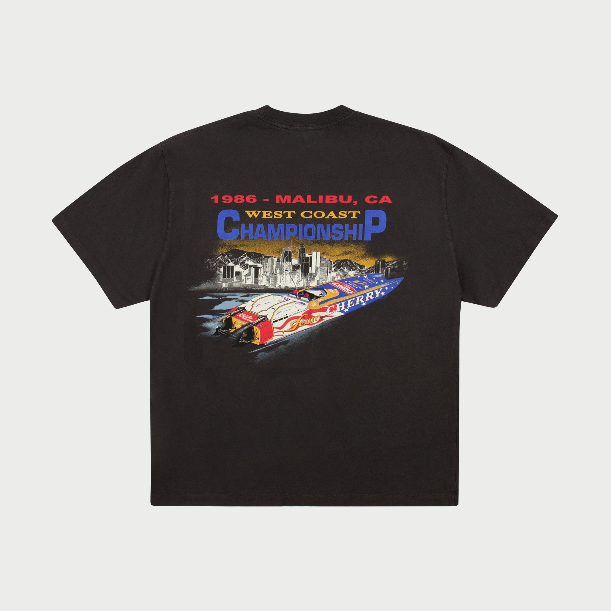 OFFSHORE_RACING_BOXY_POCKET_T-SHIRT_BLACK_2_2e99ce31-e323-4f48-beab-40938ae1fa30.jpg