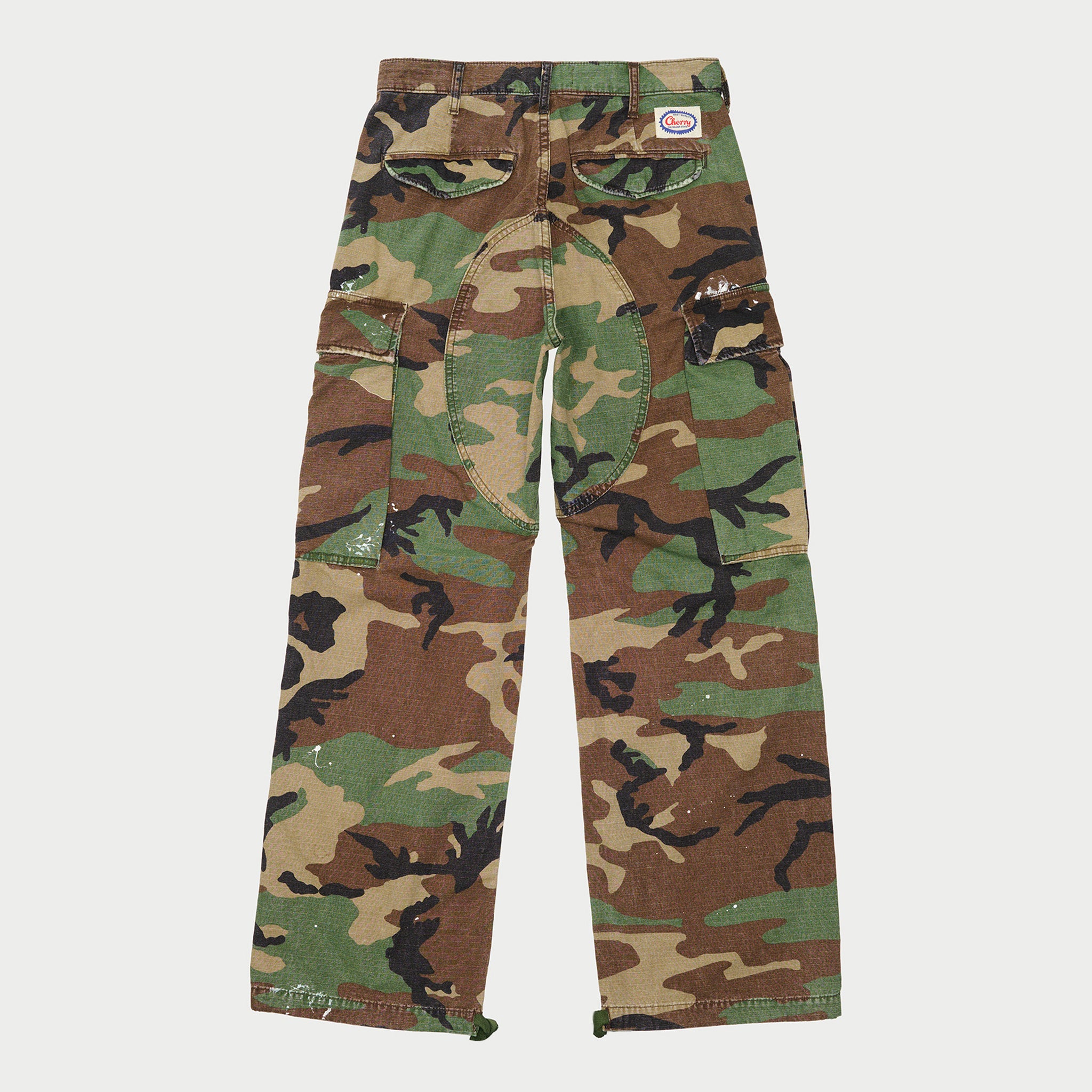 Wide-Leg-Cargos-Camo_0557_dbcc8927-74fc-45f6-b85c-ce7e572c8444.jpg